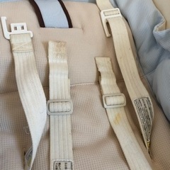 手動ハイローチェアの画像