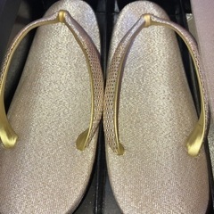 鈴乃屋の草履たバックのセット。中古品。の画像
