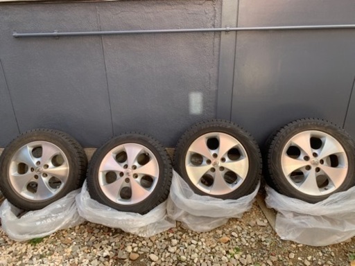 アルファード10系　純正アルミ付き　スタッドレスタイヤ