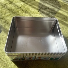 スヌーピ缶の画像