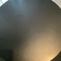 イームズ風丸テーブル　ブラック　傷アリの画像