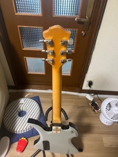週末お値下げ　モッキンバード、ヒデ、オマージュギター