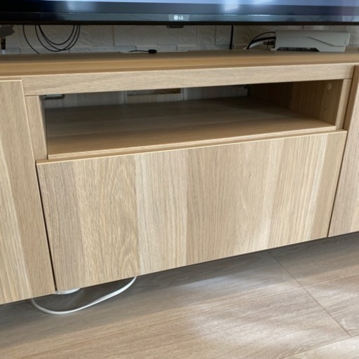 テレビ台　IKEA 