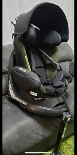 フラディア グロウ ISOFIX　GN　グリーン チャイルドシート