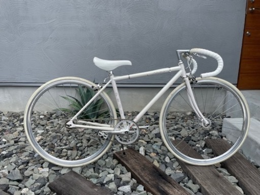 フジ　フェザー　白　Fuji feather white