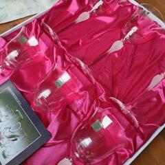 ワイングラス　6個　新品未使用ですが汚れ・劣化ありの画像