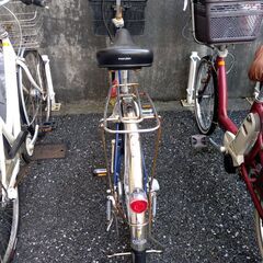 中古自転車1500円で譲りますの画像