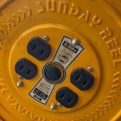 乾湿両用集塵機（掃除機）・電工リール　作業場などの清掃にどうぞの画像