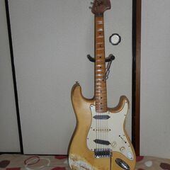 Fender Japan イングヴェイ　マルムスティーン　
