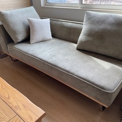 部屋がおしゃれに見える★カウチソファ