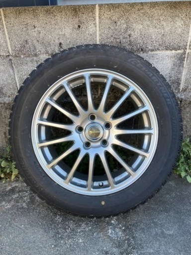 スズキ）エスクード用のスタッドレスタイヤをお譲りします