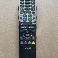 SHARP AQUOS 液晶テレビ32インチの画像