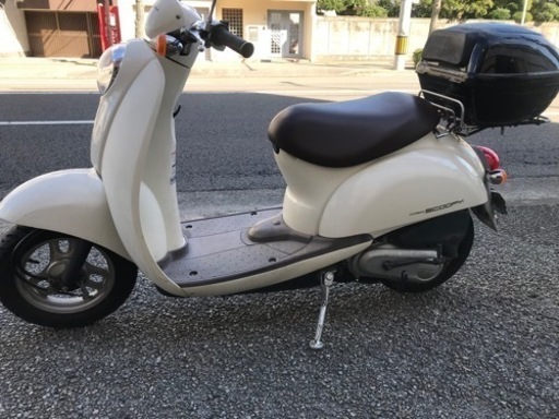ホンダ　クレアスクーピー　お洒落な50cc原付♪
