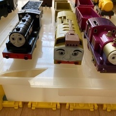 トレインボックスと車両の画像