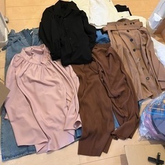 女性衣料　レディース服の画像