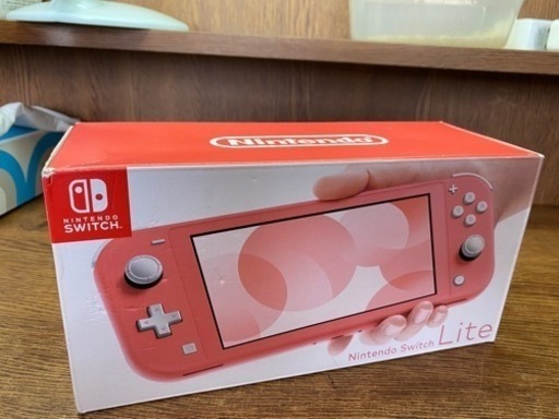 Switch Lite  お売り致します。