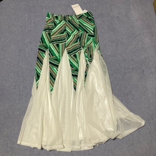 ダンススカート新品