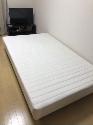 〈商談中〉美品！　セミダブル　ベッド　取りに来られる方のみ（日程金額お支払い方法相談可）
