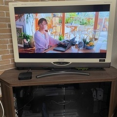AQUOS. LC-32SC1 アクオス　32v型テレビ