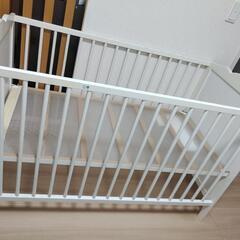 IKEAベビーベッドの画像