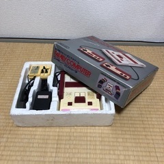 【処分予定】箱付きのファミコン一式