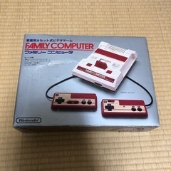 【処分予定】箱付きのファミコン一式の画像