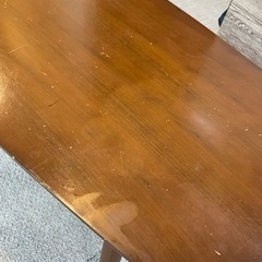 折り畳みテーブルの画像