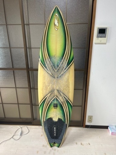 KT テイクスサーフボード レトロロケット5'10 チャンネルボトム