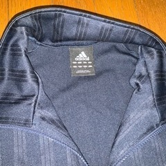 アディダス　adidas ジャージの画像