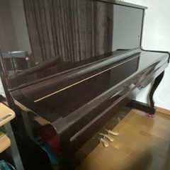 アップライトピアノ