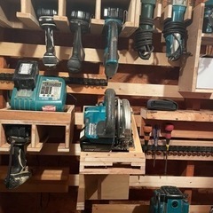 木材カット、穴開け、製材などお手伝い致します。