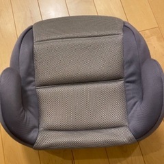 値下げします！車用　ジュニアシートの画像