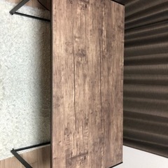 PCデスクの画像