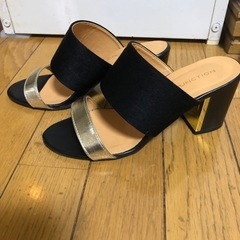 黒サンダル　美品です！