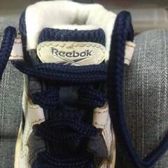 横須賀🆗Reebokベビー￥6900の品の画像