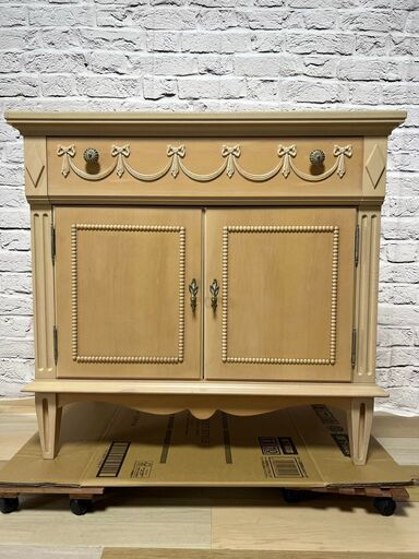 リンホーリン　キャビネット　コンソール　飾り棚　サイドボード　収納　アンティーク リンホーリン キャビネット コンソール 飾り棚 サイドボード 収納