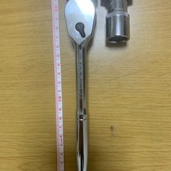 ラチェットハンドル　ソケットのセット　値下げ致します