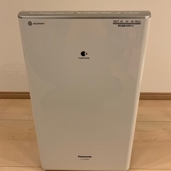 【取引中】Panasonic 衣類乾燥除湿機　ハイブリッド式　F-YC120HRX