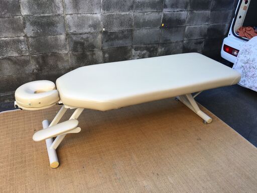 【値下げました】GSイージーベッド フェイスマクラ式 施術台 手置き台付 カイロ 整体 マッサージ Takada 高田ベッド