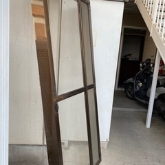 枠付き玄関網戸の画像