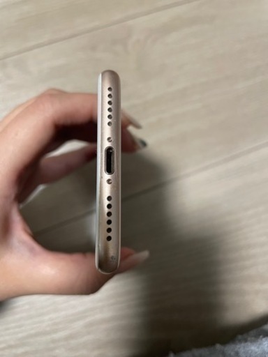 iPhone8 SIMフリー　64G