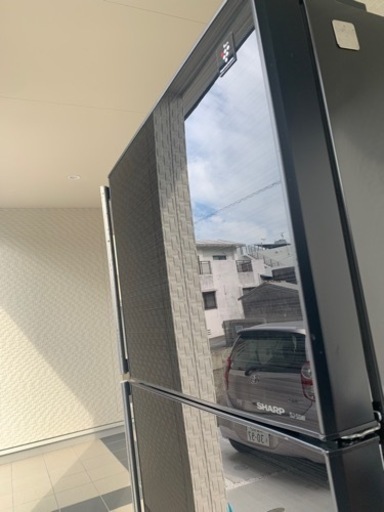 冷蔵庫 545L  SHARPシャープ　SJ-55W-B