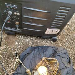 発電機インバーター SF2600F 100V2600W ジャンクの画像