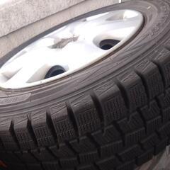 スタッドレスタイヤの画像