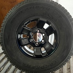 スタッドレスタイヤ4本セット　トヨタ6穴16インチ