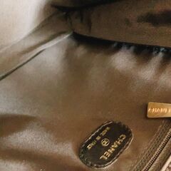 CHANEL シャネル ロゴ サコッシュ 斜めがけ ショルダーバッグ ラムスキン ブラック ユニセックス【中古】の画像