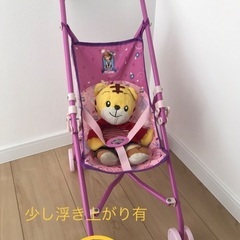 プリンセスソフィア　おままごとベビーカー　かばん付の画像