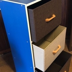 《最終値下げ》カラーボックス　収納ケース付き　の画像