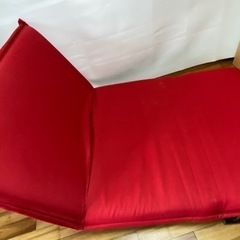 ソファベッド　レッドの画像