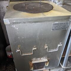 飲食店業務用調理器具多数 食器洗浄器 ナン焼き器 串焼き台 フリーザー等の画像